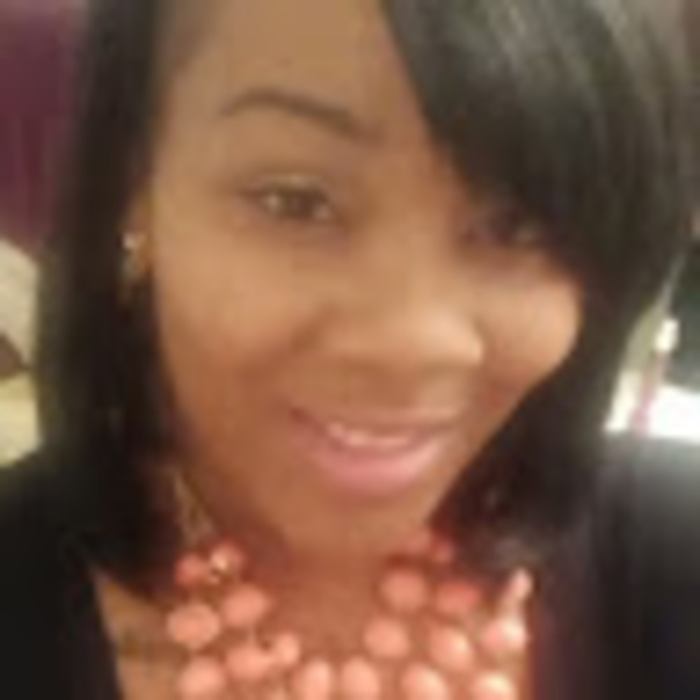 Meet your Posher, Nadia